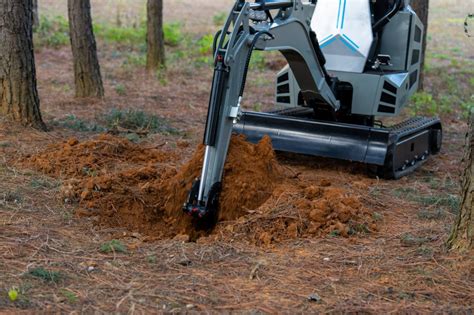 how to get off your ditch with a mini excavator|excavator straighten trench.